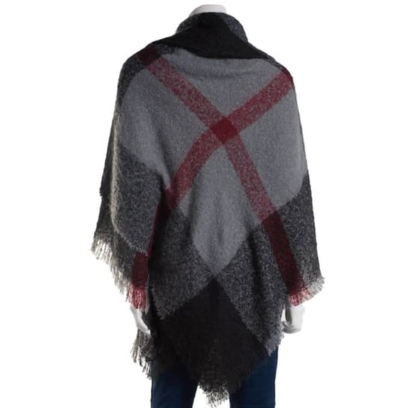 4/$25**New Altare Woven Plaid Cape Wrap - Picture 3 of 5